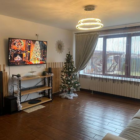 Vila Mik Guesthouse Săcele Zewnętrze zdjęcie