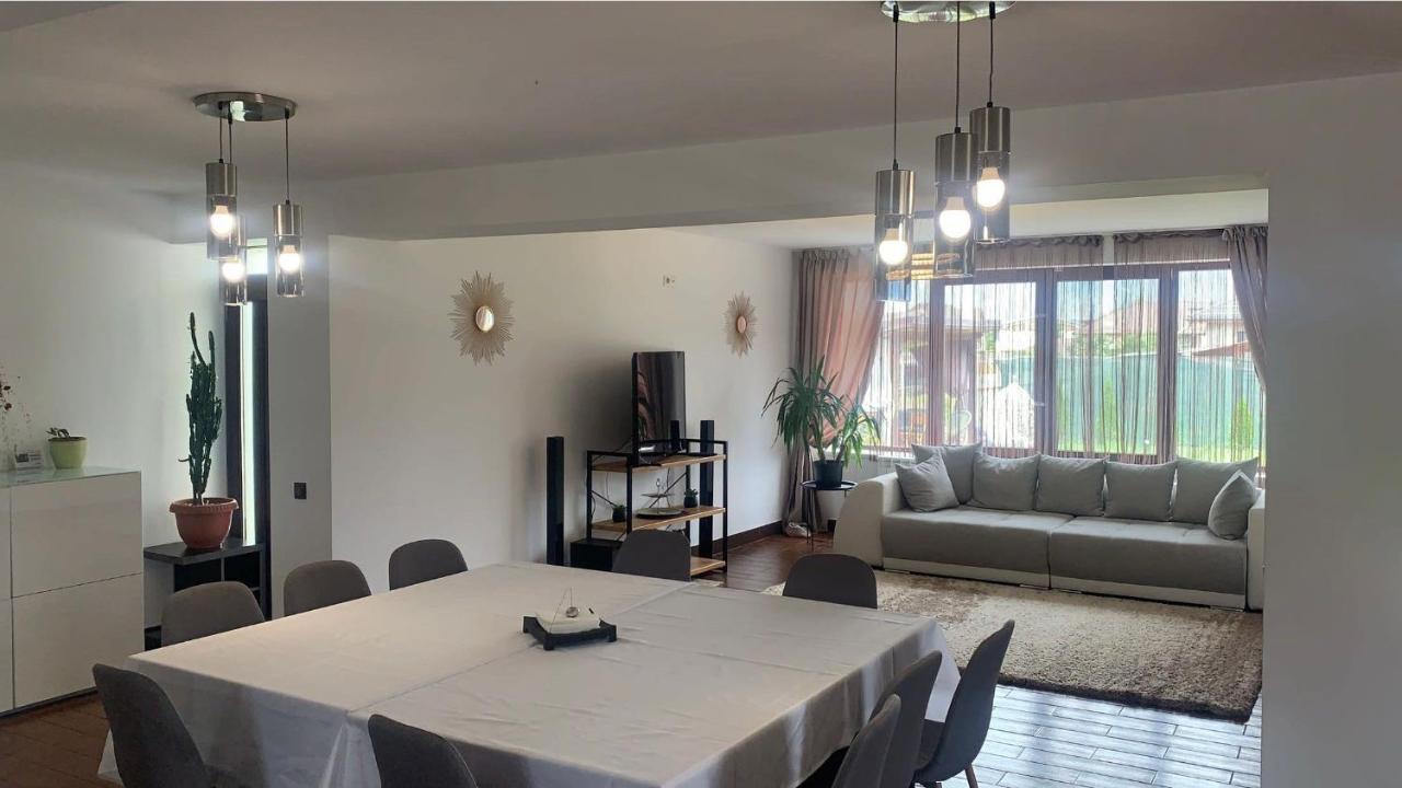 Vila Mik Guesthouse Săcele Zewnętrze zdjęcie