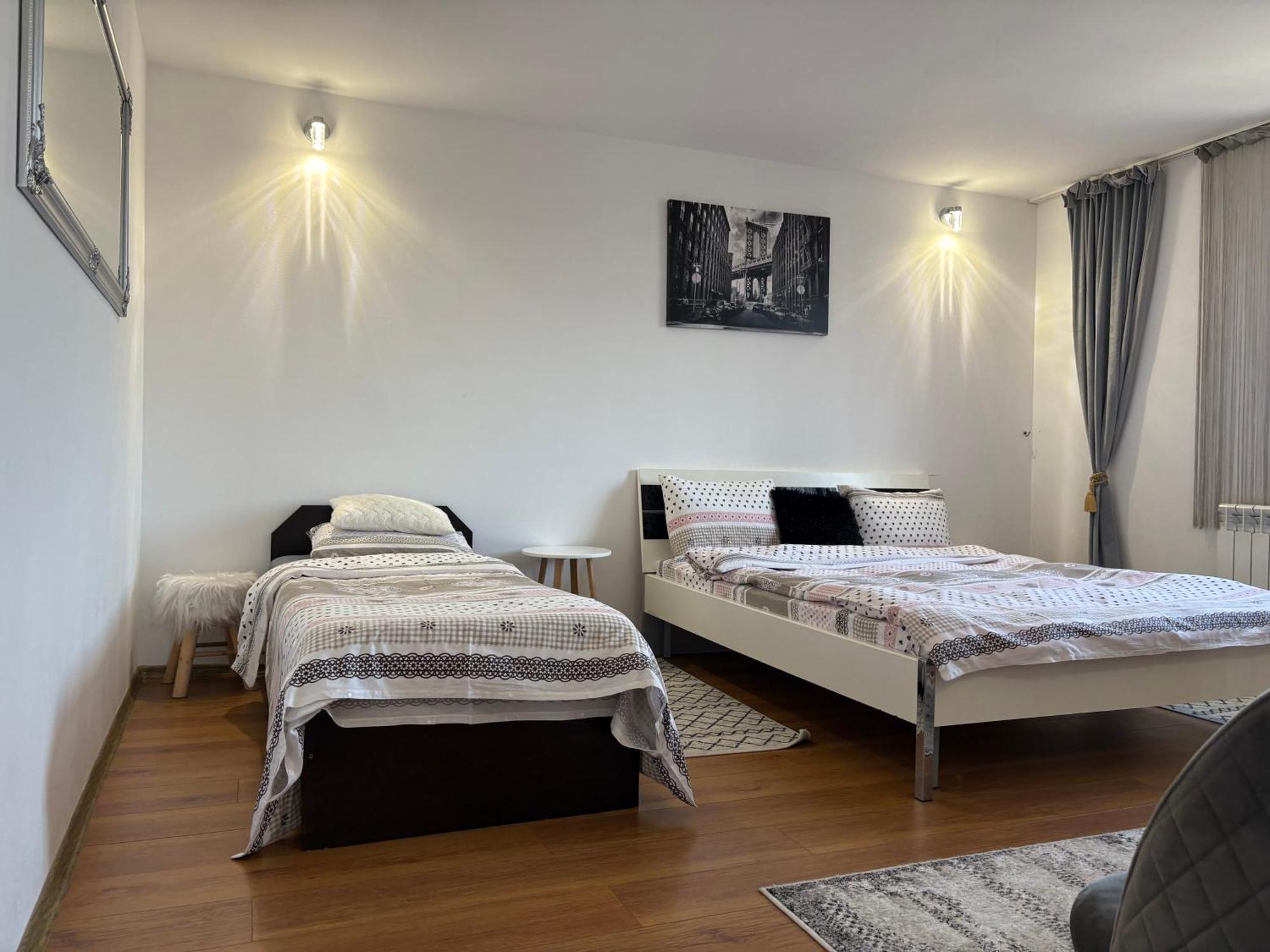 Vila Mik Guesthouse Săcele Zewnętrze zdjęcie